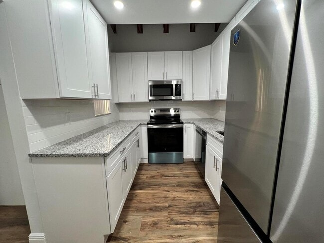 Photo - 10623 Royal Palm Blvd