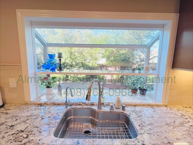 Photo - 7000 Sterling Gate Ct