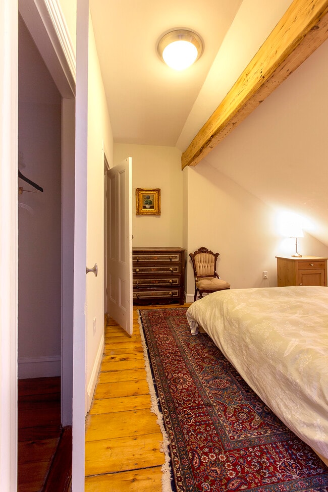 Photo - 237 Northampton St Unit 3t