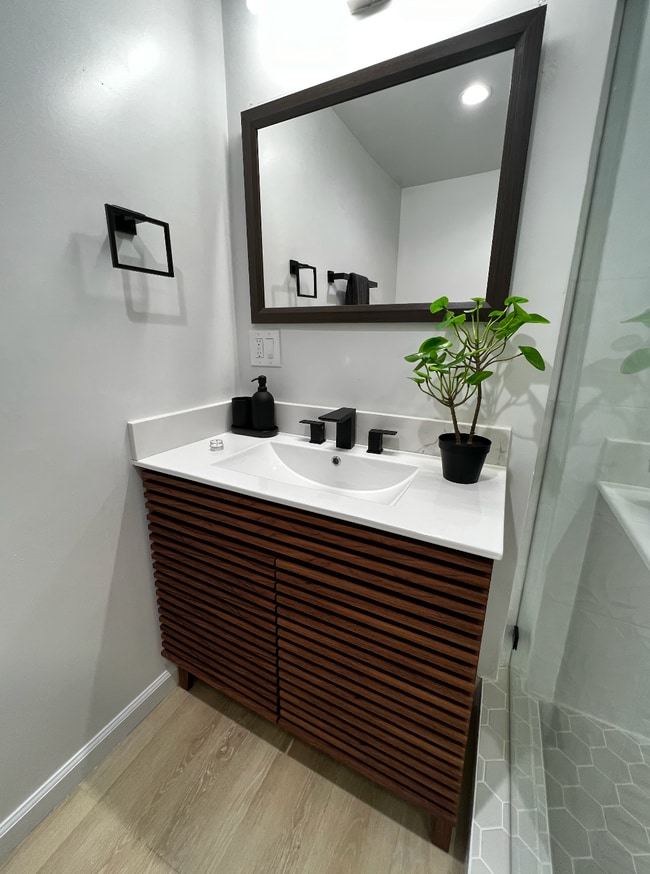 Photo - Warring Unit #2 Unit 2