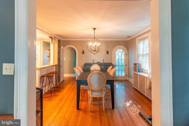Photo - 2929 Oakford Rd