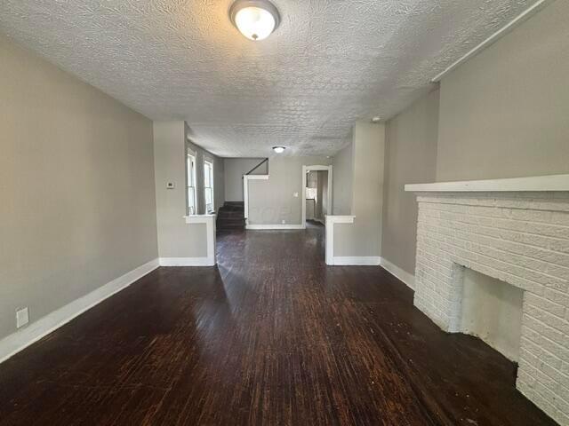 1251 E 15th Ave