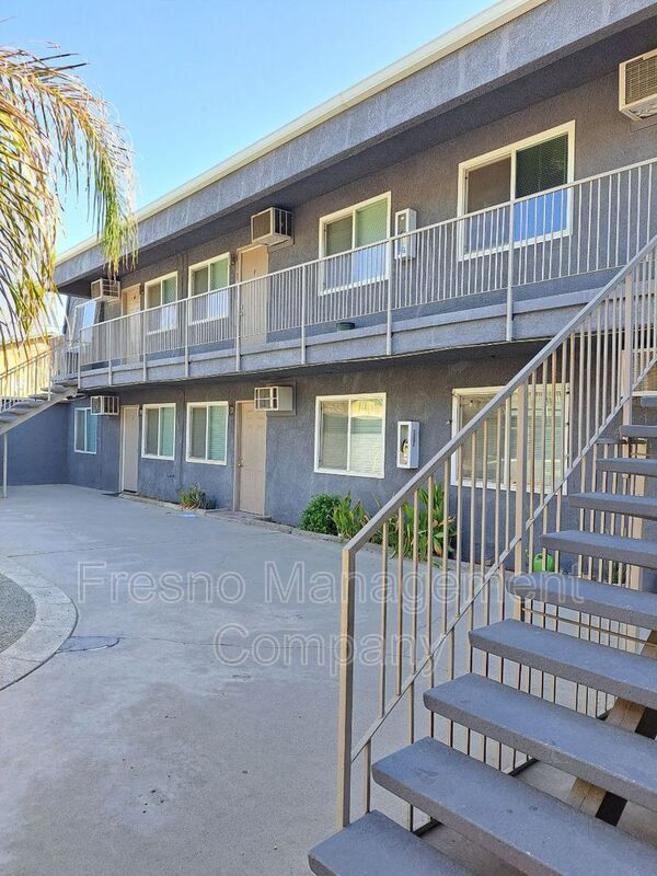 Photo - 1370 E Bulldog Ln Condo Unit D