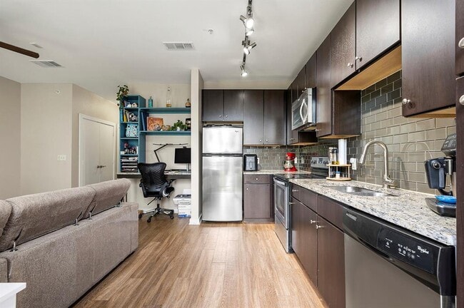 Photo - 1900 Barton Springs Rd Unit 5033