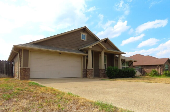 Photo - Coming Soon!! Lindale, Gorgeous 4 Bedroom, 2 Bath Home!