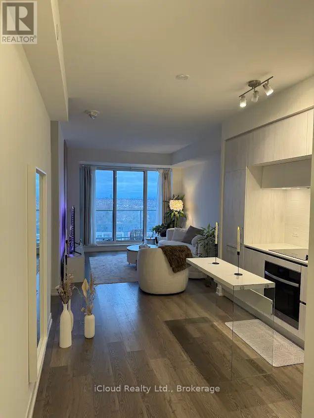 Photo - 2 David Eyer Rd Unité 934