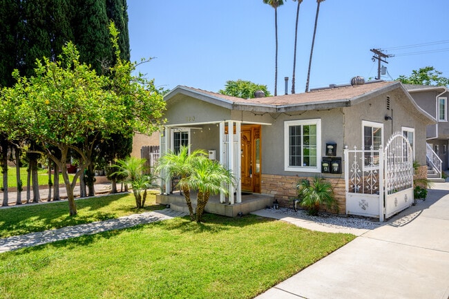 Photo - 720 W California Ave House
