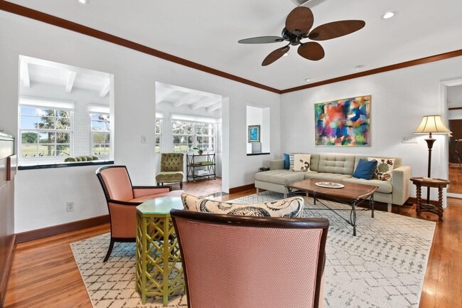 Photo - 1219 N Lakeside Dr