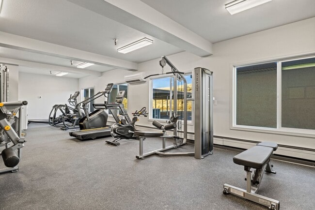 Photo - Shorter term leases welcome! - 1 bed 1 bath apartment