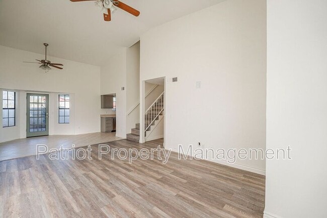 Photo - 1500 N Sunview Pkwy