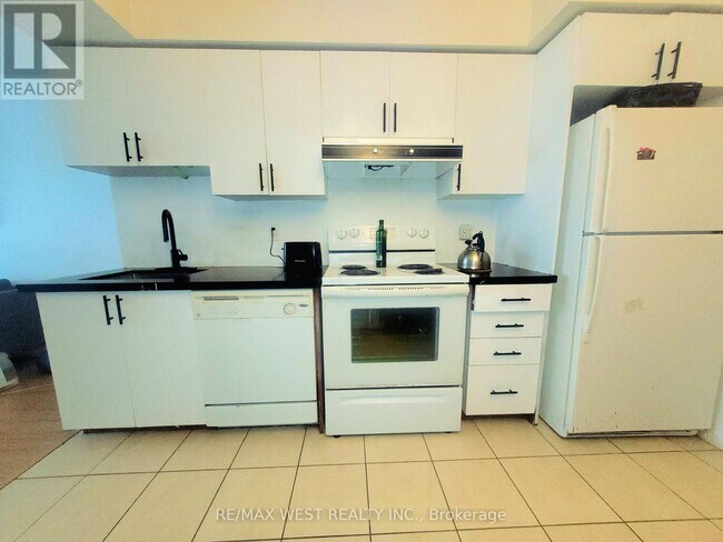 Photo - 60 Heintzman St Unité 224