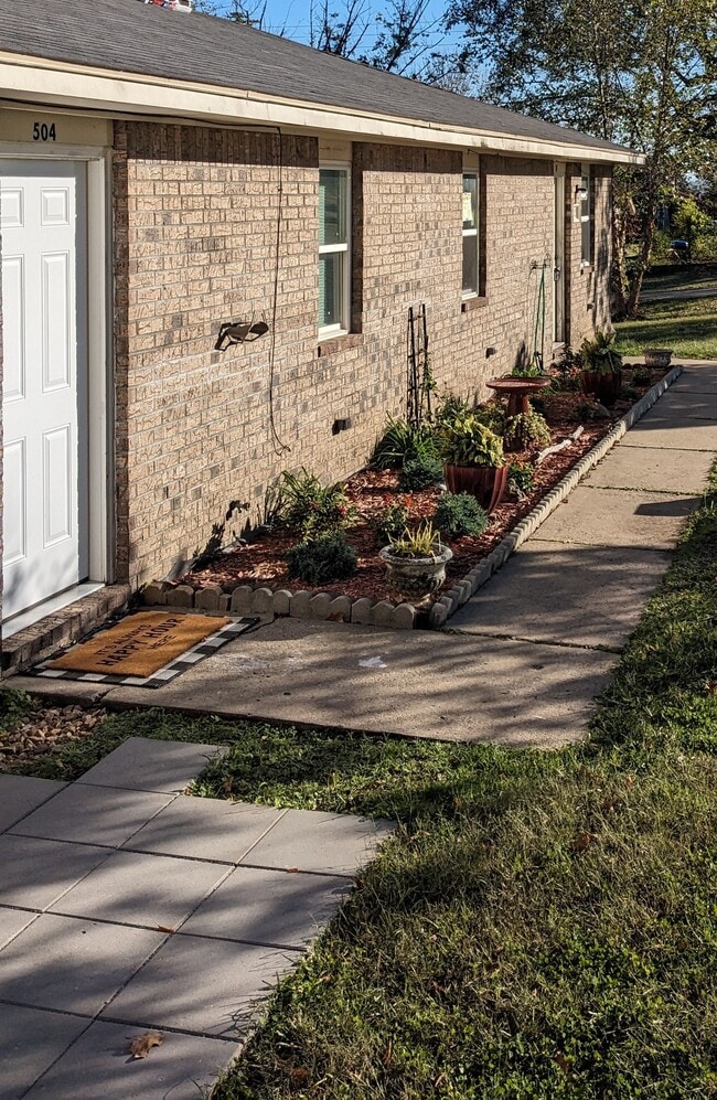 FrontWalkway - 502 Buena Vista Ave Unit 502