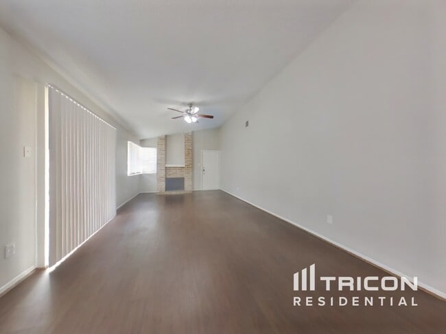 Photo - 17803 Glenmark Dr