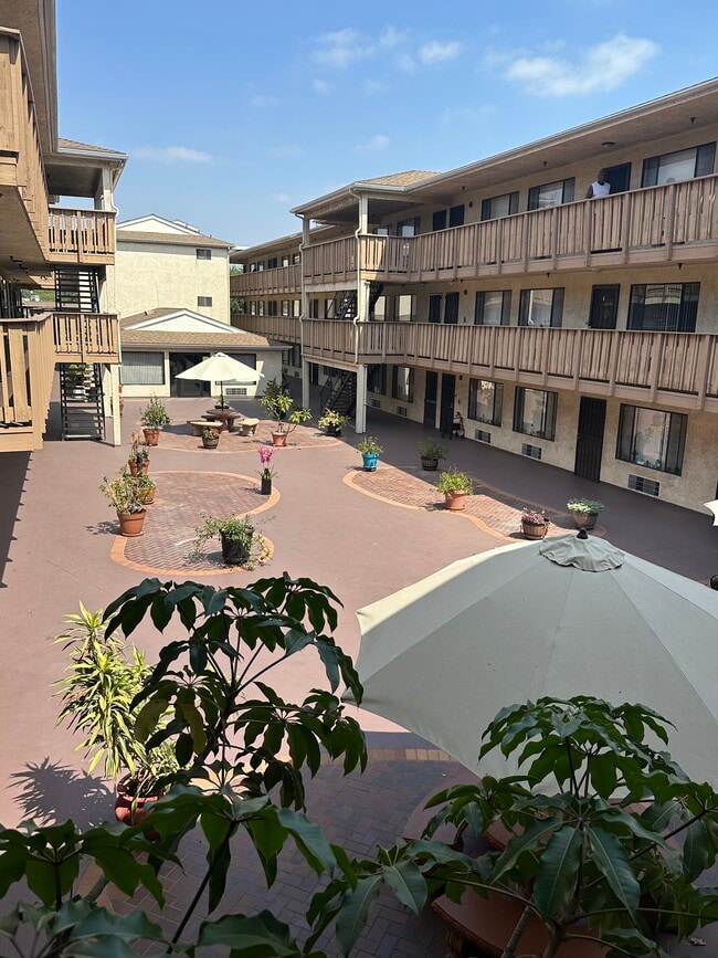 Photo - Bellflower Senior Apartments