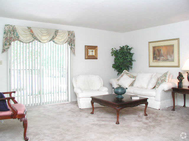 Living Room - The Greens at Old St. Augustine Apartments