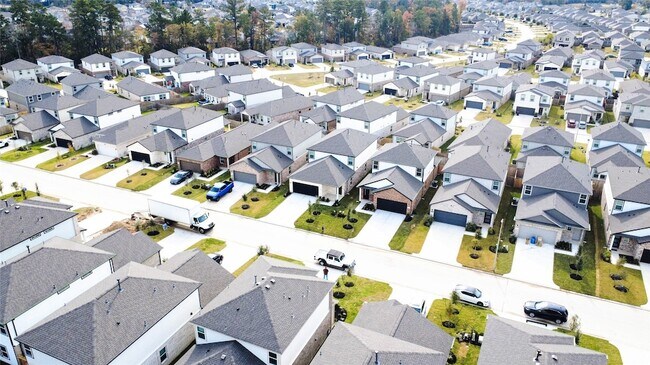 Photo - 8567 Blueberry Ash St