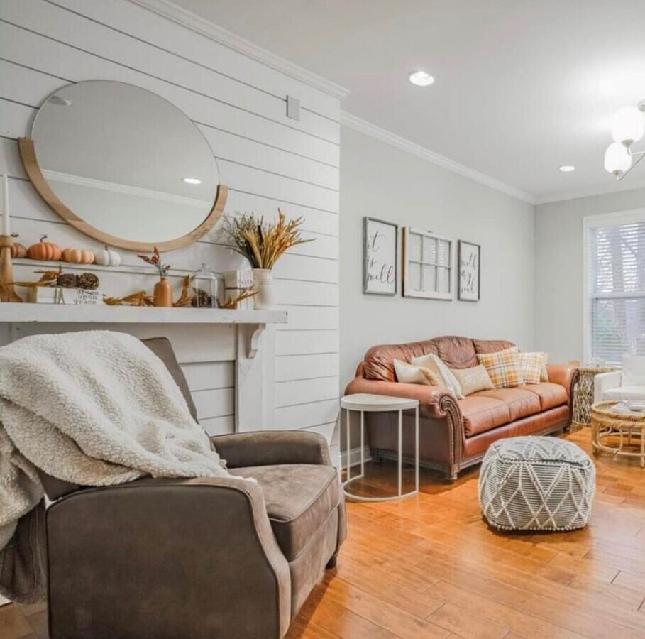Photo - 1000 E Woodlawn Rd Townhome