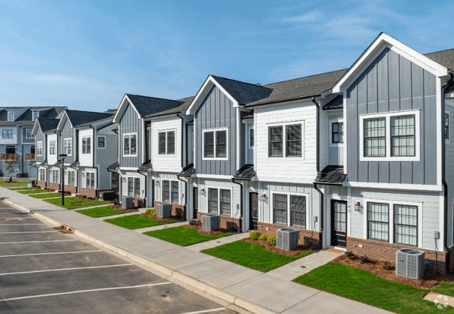 Building Photo - Radial at Mora Point Rental