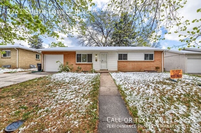 Photo - 2261 S Lowell Blvd