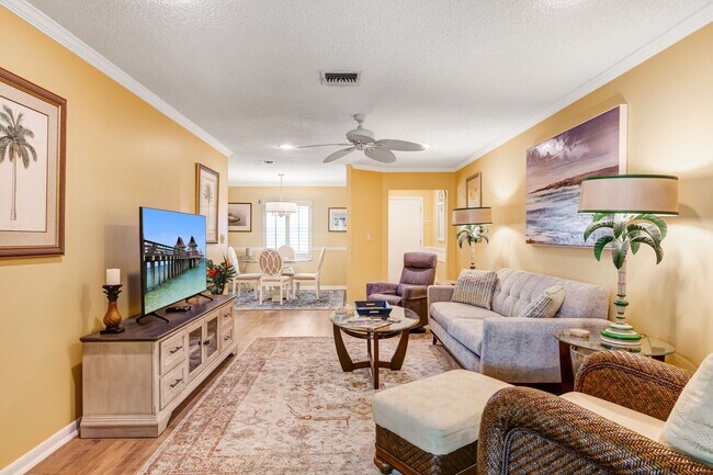 Photo - ** PARK SHORE ** 2 BED / 2 BATH - CONDO - 55+ COMMUNITY - SEASONAL OR SHORT TERM RENTAL