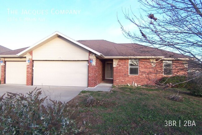 Very Clean 3 Bedroom 2 Bath 3 Car Garage H... - Very Clean 3 Bedroom 2 Bath 3 Car Garage H... Casa