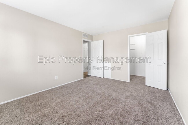 Photo - 31471 Block St Unit 306