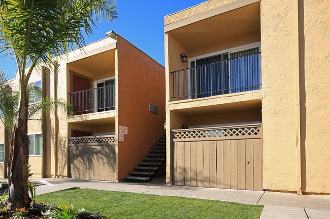 Photo - Spring Gardens