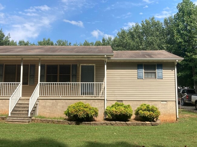 Building Photo - 267 Utility Rd Rental
