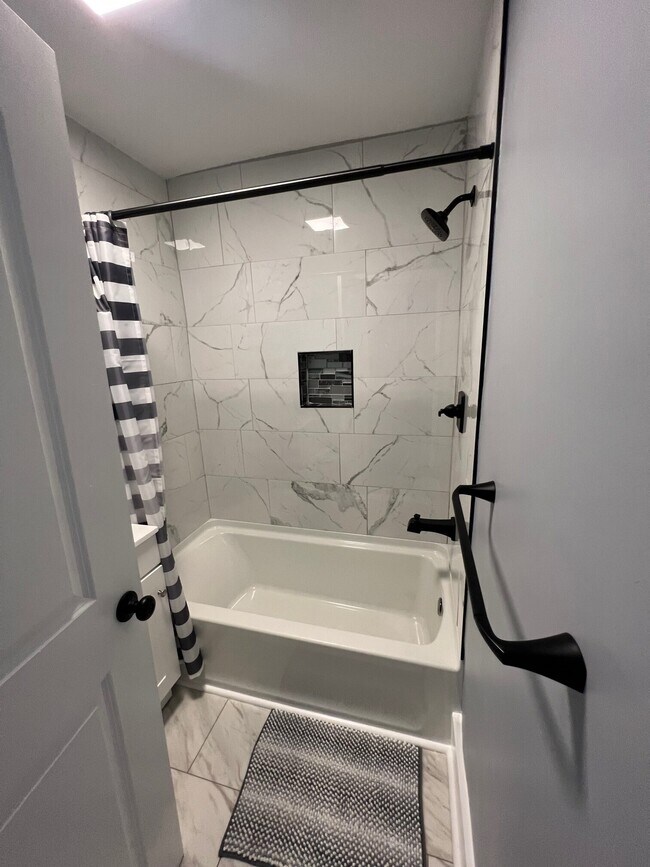 Photo - 205 Ashworth Pl