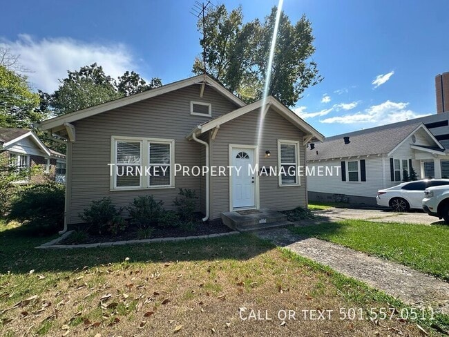 Building Photo - 3819 W Capitol Ave Rental