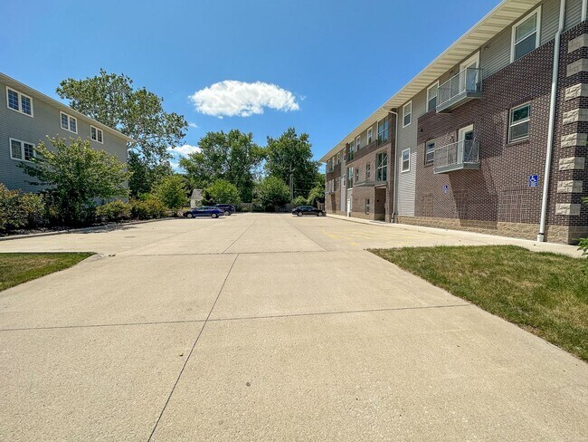 135 Campus