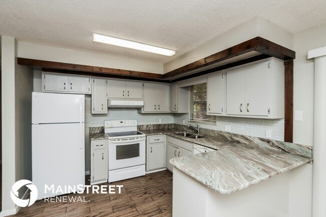 Photo - 461 Truvall St SW