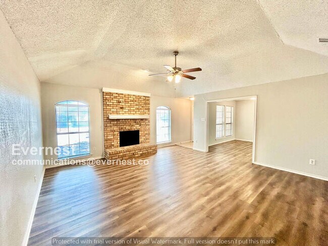 Photo - 1408 Sunny Glen St