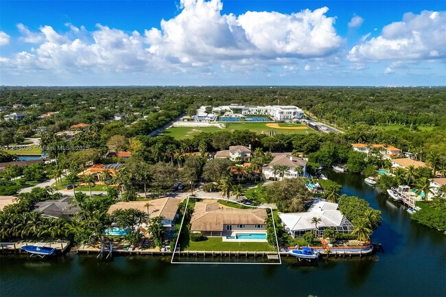 Photo - 12511 Ramiro St