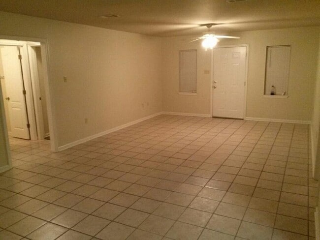 Photo - 10226 Lockhart Rd