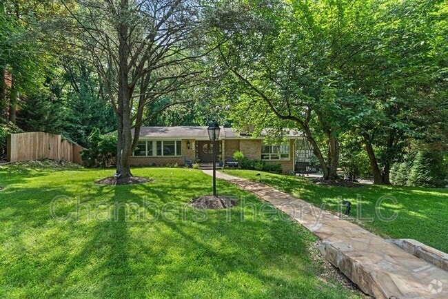 Building Photo - 7713 Arrowood Ct Rental