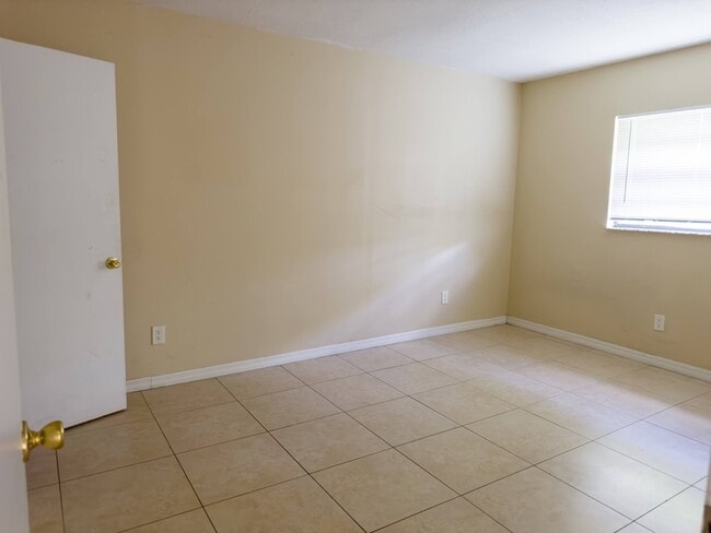 Photo - 34 S Ortman Dr Unidad 34-B