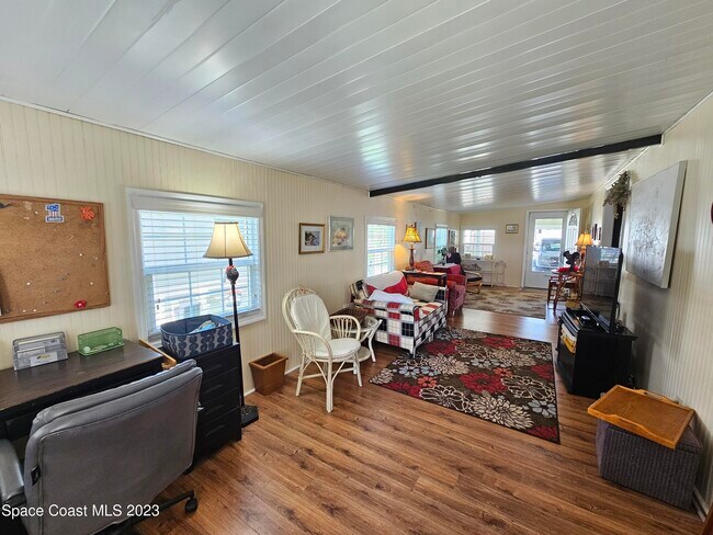 Photo - 131 Forest Lake Dr