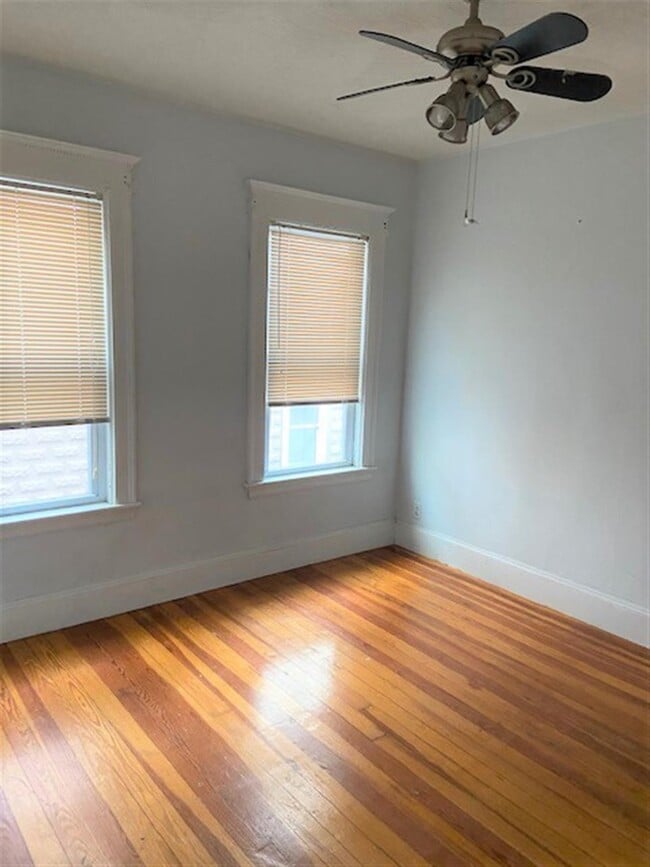 Photo - 17 Mason St Unit 1