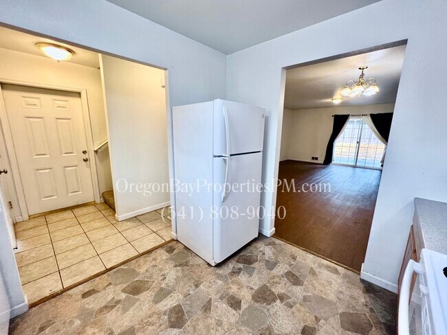 Photo - Blanco Ave. Duplexes Unidad 868 Blanco Ave, CB