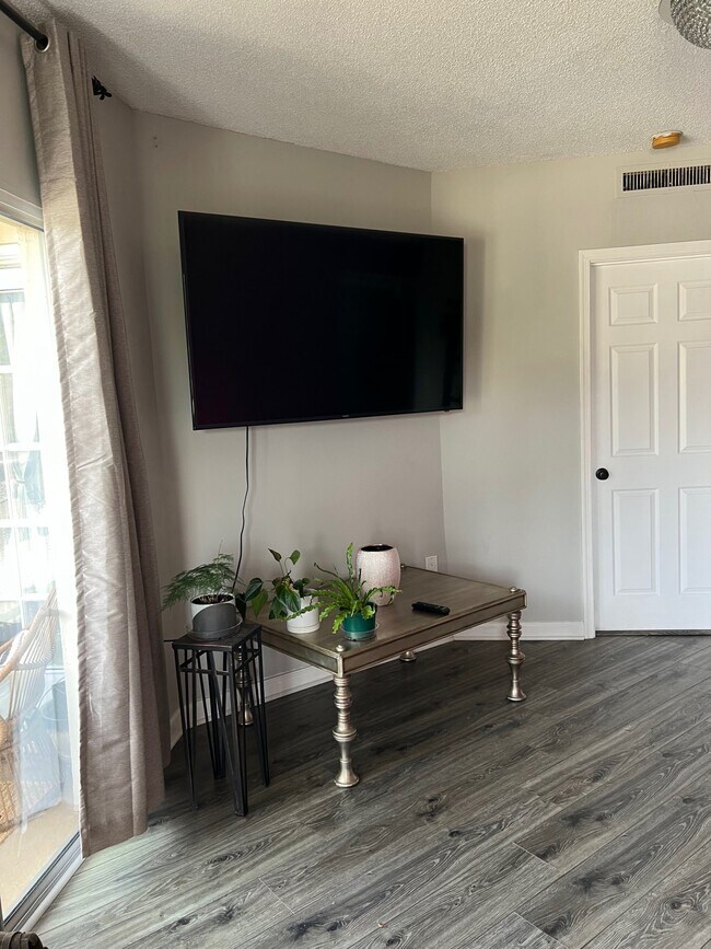 Photo - 1 Biscayne Dr NW Unit 502