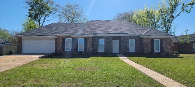 Building Photo - All New!