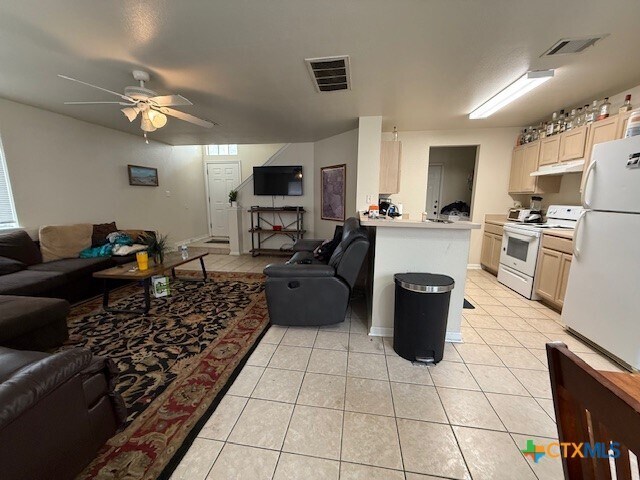 911 Sagewood Trail