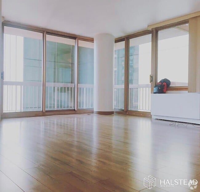 Building Photo - 235 E 40th St Unit 7c Rental