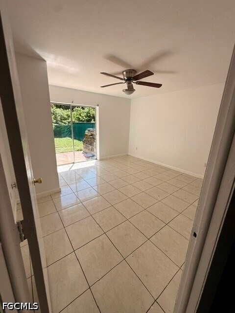 Photo - 933 SE 24th Ave