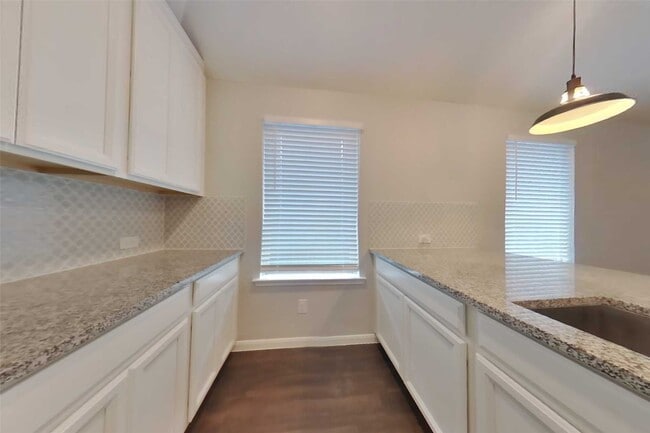 Photo - 6918 Scarlet Sagebrush St