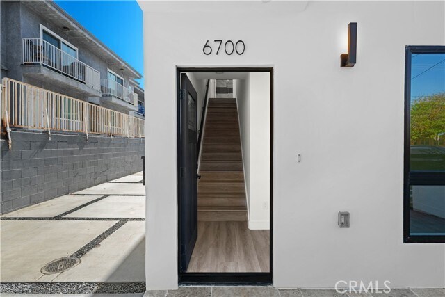 Photo - 6700 Kester Ave