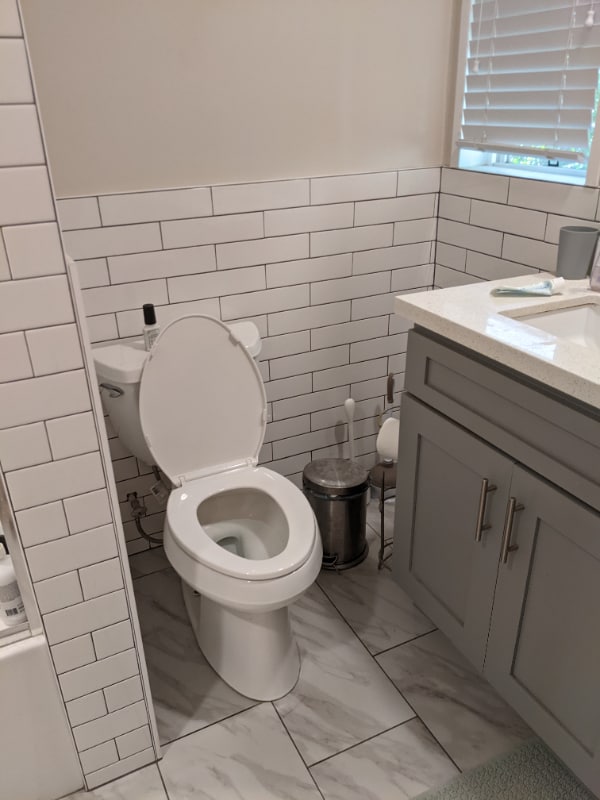 Photo - 835 N Raymond Ave