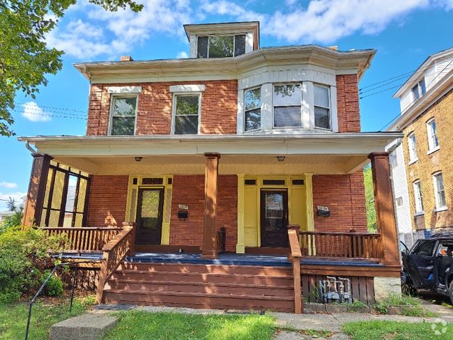 Building Photo - 2013 Hampton St Rental