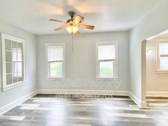 Photo - 221 Cherry Ave